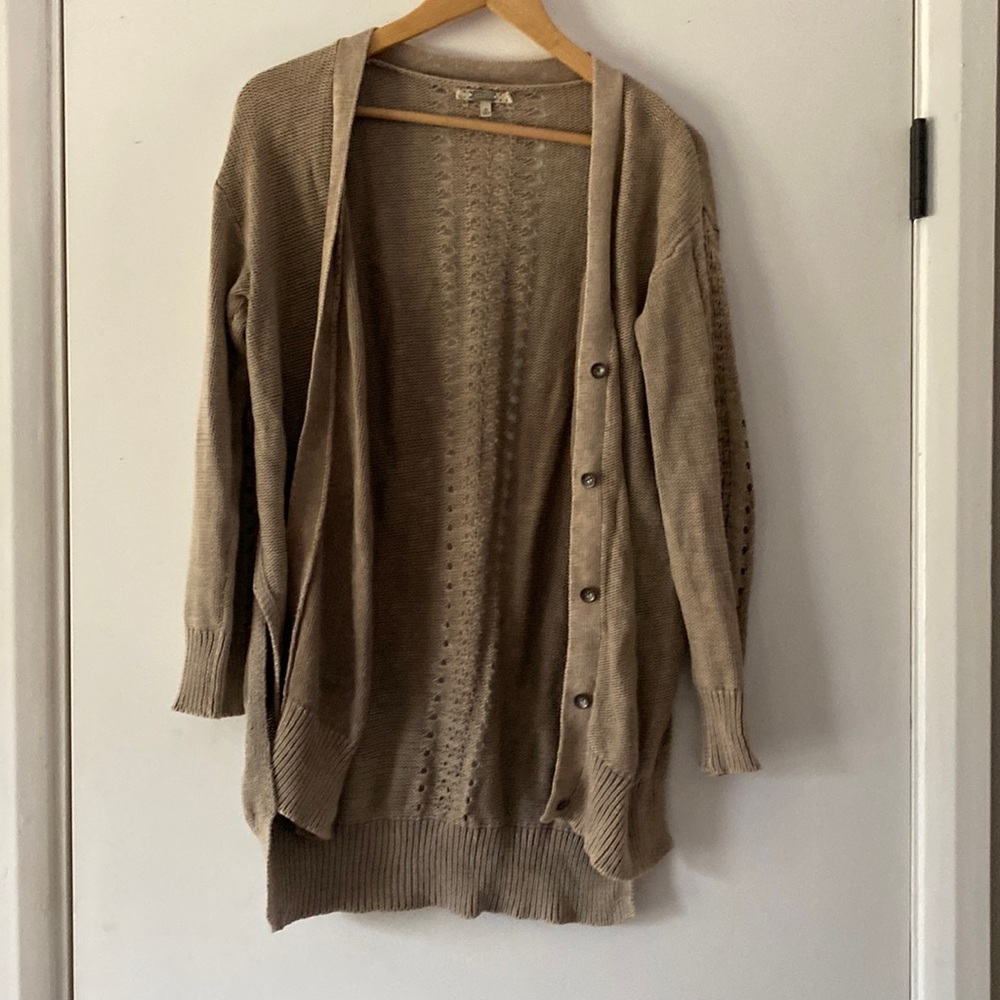 Gimmicks by Buckle Taupe Cardigan
